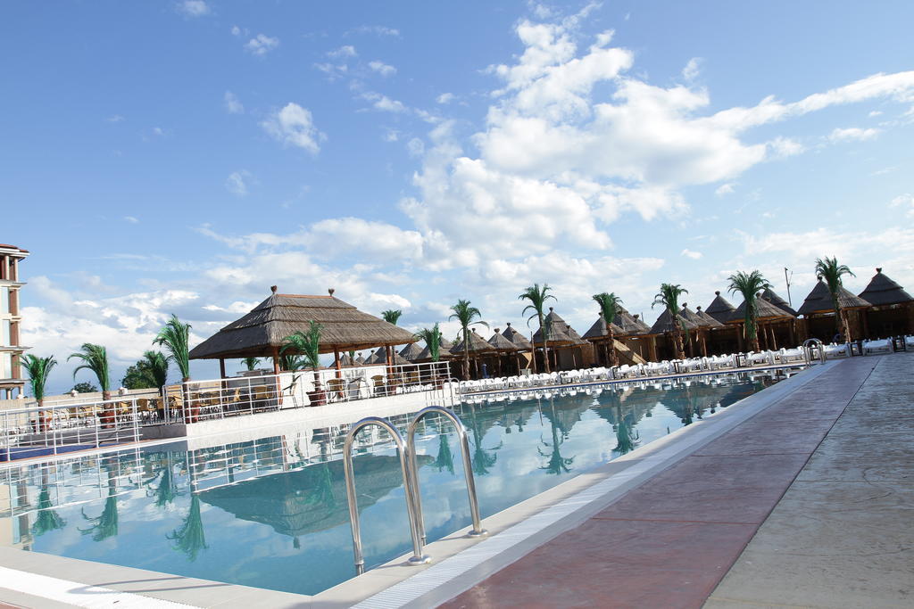 Kengur Resort Belgrado Exterior foto